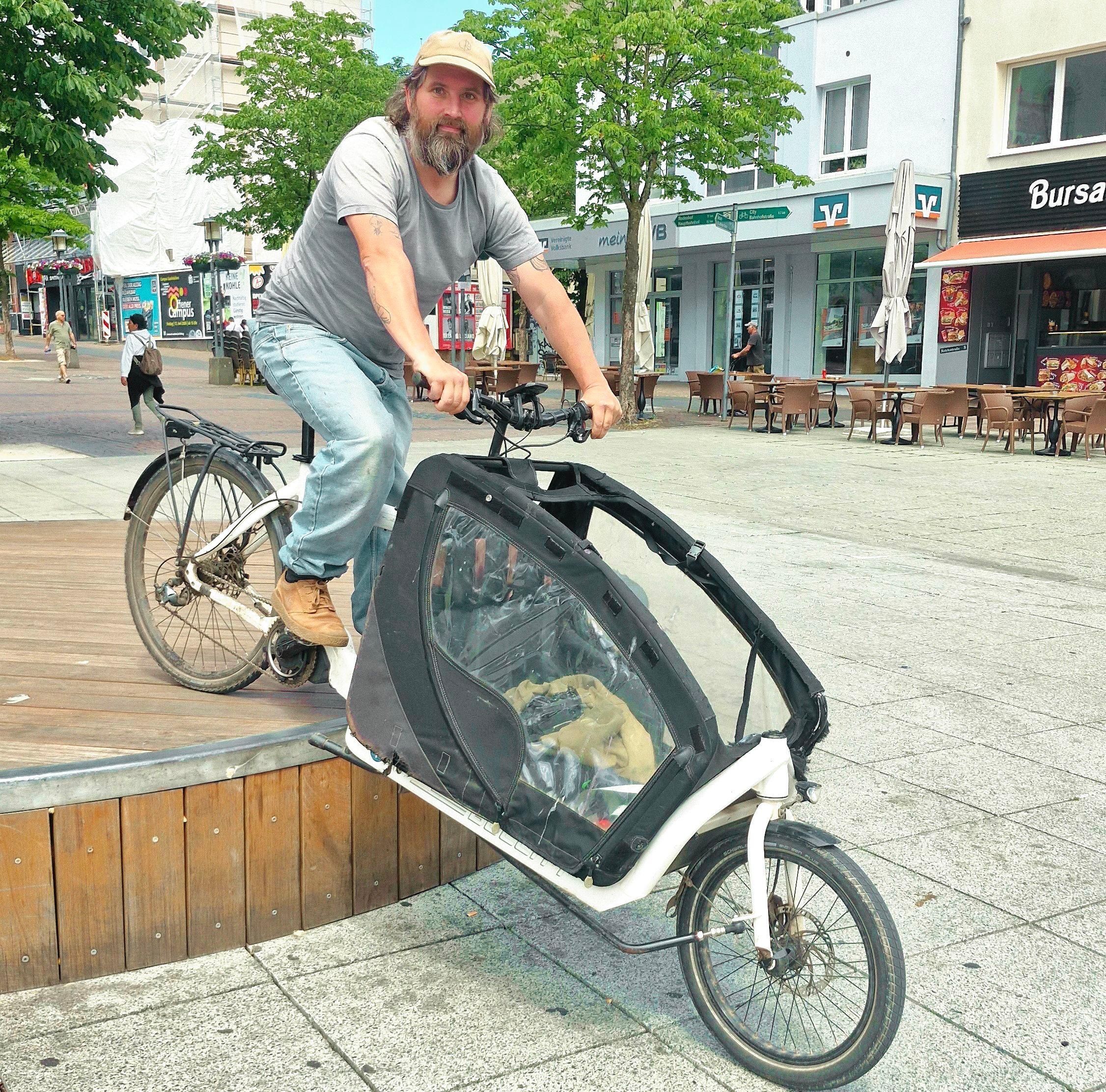 UNESCO Weltkulturerbe Völklingen: Künstler Tour zur Urban Art Biennale 2026