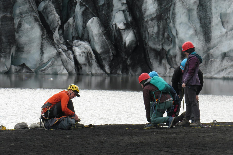 South Coast Private tour with Black Pizza & Glacier Hike