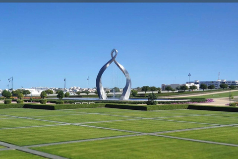 Muscat: Private City Tour with a Local Guide & Full Transfer