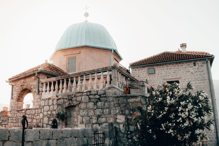 From Kotor: Relaxing Boat Tour to Perast & Lady of the Rocks