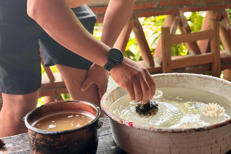 Oaxaca: Teotitlán Weaving, Chocolate & Candles Tour