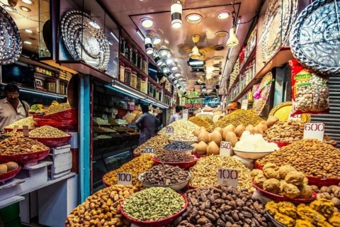 Delhi: Private Shopping Tour with Guide and Transfer