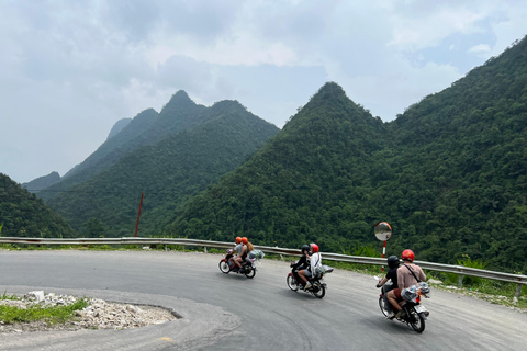 Au départ de Hanoi : 4 jours de visite en voiture de la boucle de Ha Giang, plus un montage vidéo