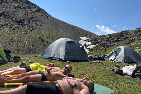 Bazarduzu 4466 m : 3-Day Trip to highest Point Azerbaijan