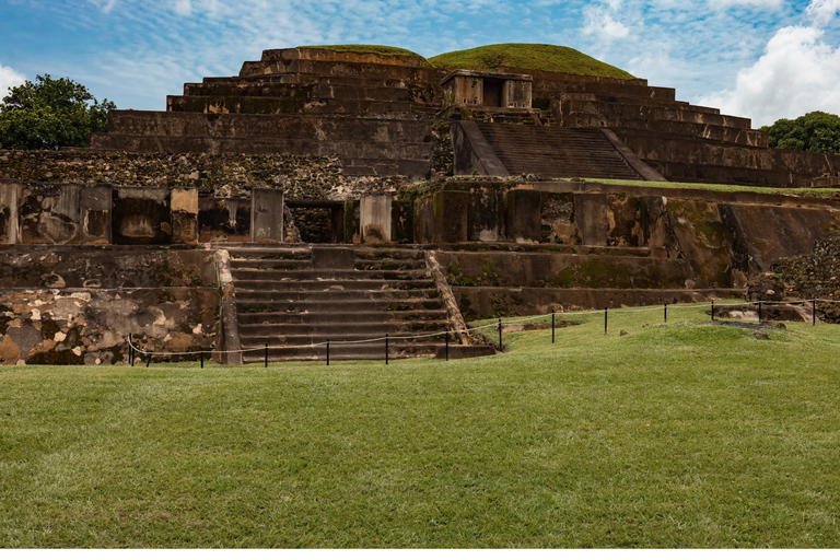 El Salvador: Santa Ana Volcano, Tazumal & Hot Springs Tour