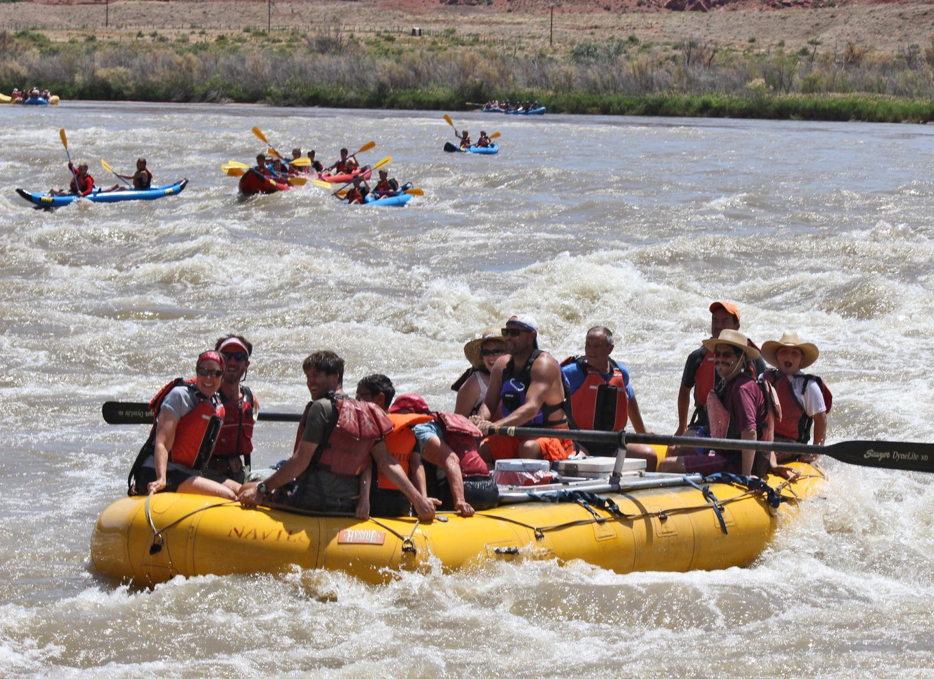 Fra Moab: Guidet raftingtur i Colorado River