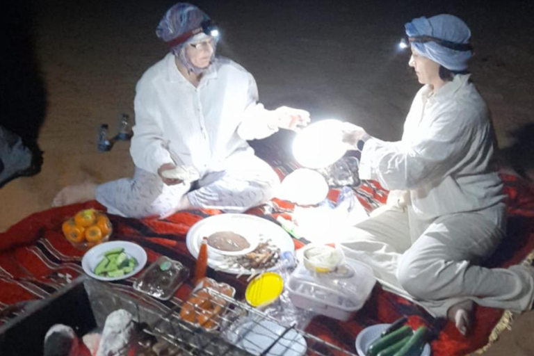 Muscat: Desert Overnight Camping, Wadi & Ibra Village & Souk