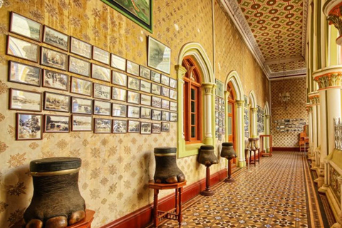 班加罗尔宫私人观光：历史与遗产导览班加罗尔宫私人观光：历史和遗产导览