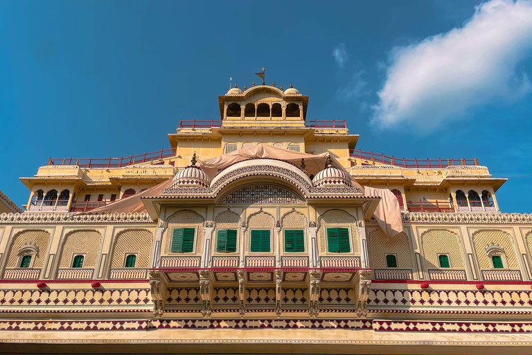 Jaipur: Private Full or Half-Day Sightseeing Tour by Car Full Day Tour with Guide Only - (Without Car & Driver)