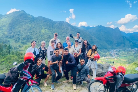 Desde Sapa: Ha Giang Loop 3 días en moto con pilotoEntrega en Ha Giang + Habitación privada