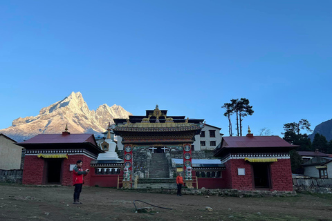 Komfortowa wędrówka do Everest Base Camp — 18 dni