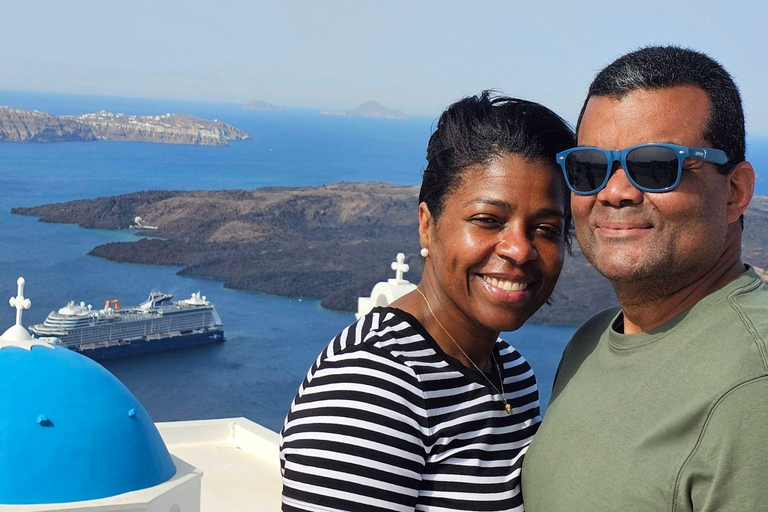 Santorini Sightseeing Tour: 4 Hours of Iconic Spots