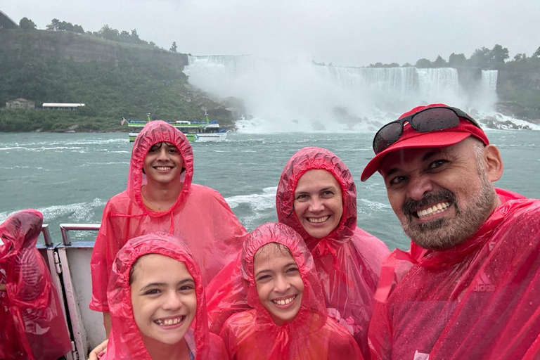 Niagara Falls: Skylon Tower, Trail, and Boat Tour (Seasonal) Summit and Spray Niagara