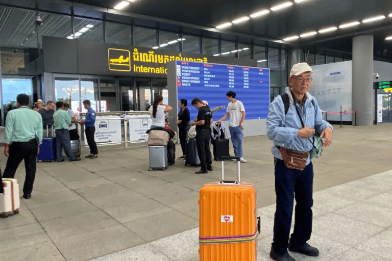 Transfer from Siem Reap Airport to hotels in Siem Reap