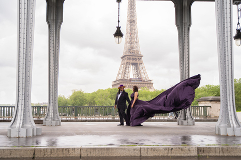 Parigi: Servizio fotografico privato di Flying-dress @jonadressParigi: Servizio fotografico esclusivo con abito volante - Proposta VIP