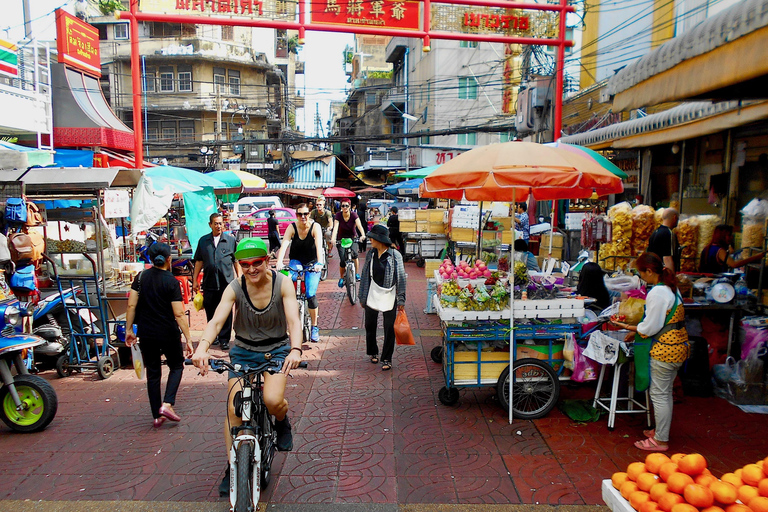 Bangkok: Cultura tailandesa y vida local tour guiado en bicicleta