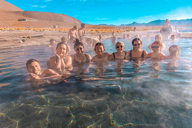 3-Day Uyuni Expedition to San Pedro de Atacama Tour with Spanish-speaking driver