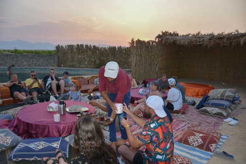 balade à dos de chameau avec coucher de soleil et observation des étoiles