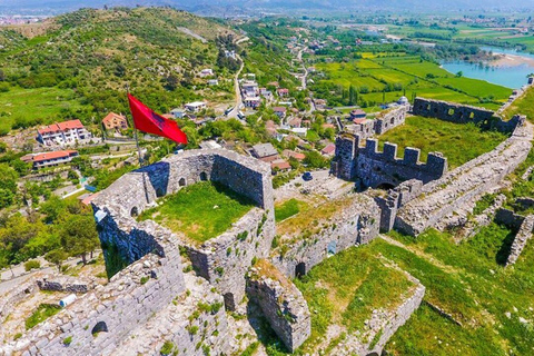 地拉那：莱什观光、烹饪课和拉克酒品鉴