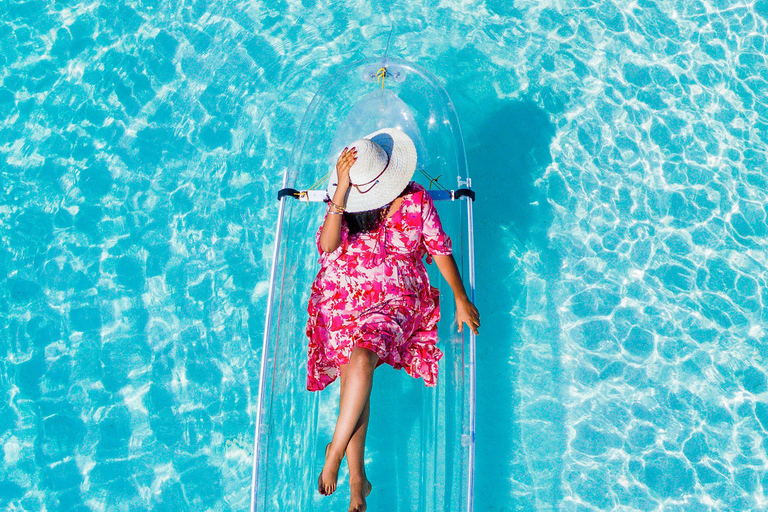 Kendwa: kayak trasparente e drone con guida