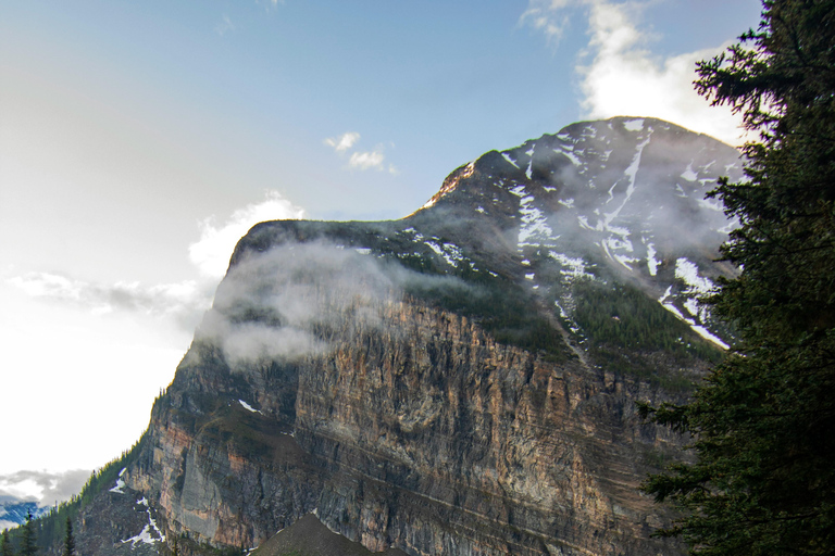 Private Tour: Lake Louise, Moraine, Peyto & Johnston Canyon