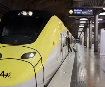 Arlanda Airport (ARN): Train Transfer to/from Stockholm