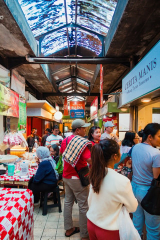 Bandung: Breakfast Food Tour with Local Guide