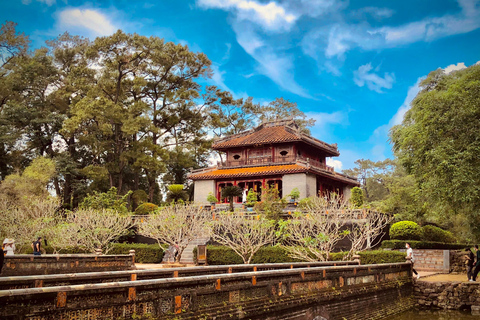 Hue Imperial City Tour &amp; Hai Van Pass : Från Hoi An /Da Nang