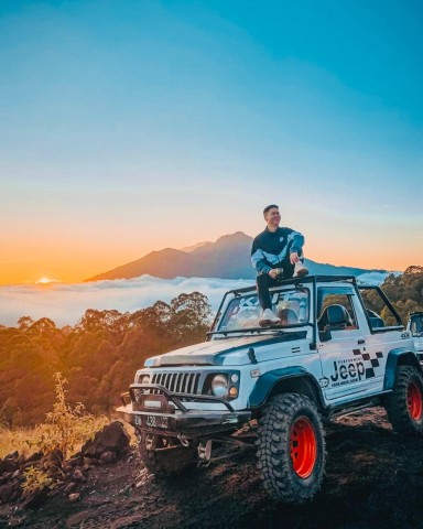 Visit Bali Mount Batur Sunrise Private Jeep Tour with Hot Springs in Bali