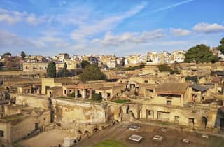 Kleingruppentour Herculaneum & Vesuv mit Pizza-Mittagessen