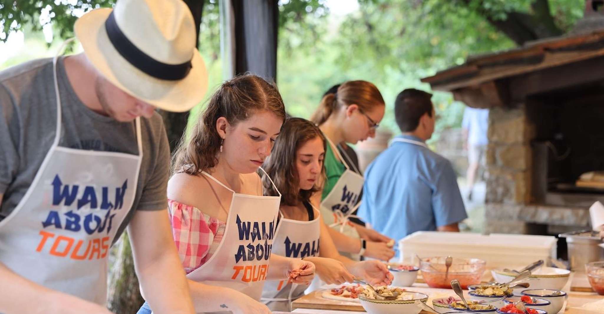Florence: Pizza or Pasta Class with Gelato at a Tuscan Farm photo 5