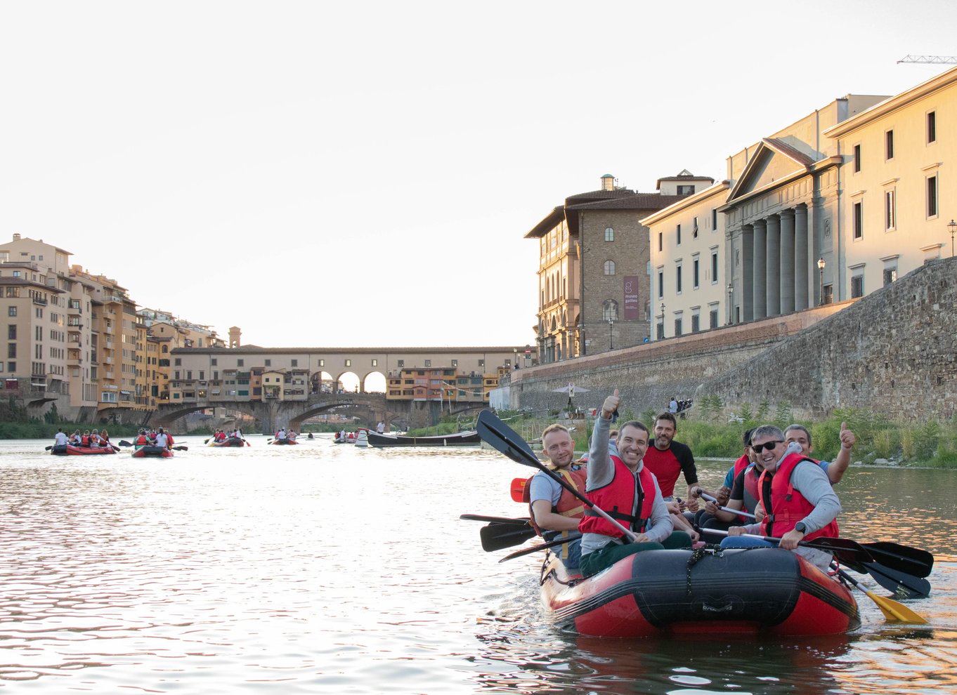 Firenze: Panoramisk raftingtur med Pontevecchio og byens seværdigheder