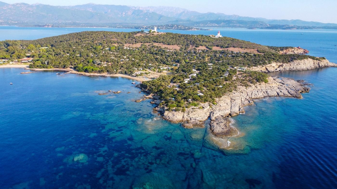 Porto Vecchio: Private Snorkeling Discovery Cruise
