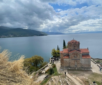 Ohrid the Shiny City in German English,Spanish or Italian
