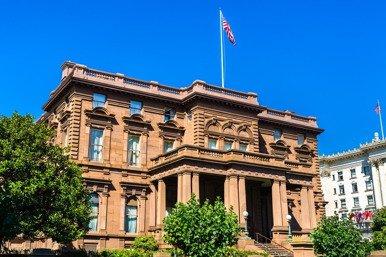 San Francisco: Downtown Highlights Private Walking Tour