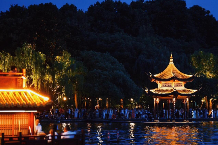 Hangzhou: West Lake Night Cruise with Private Hotel Transfer Night Cruise Ticket Only
