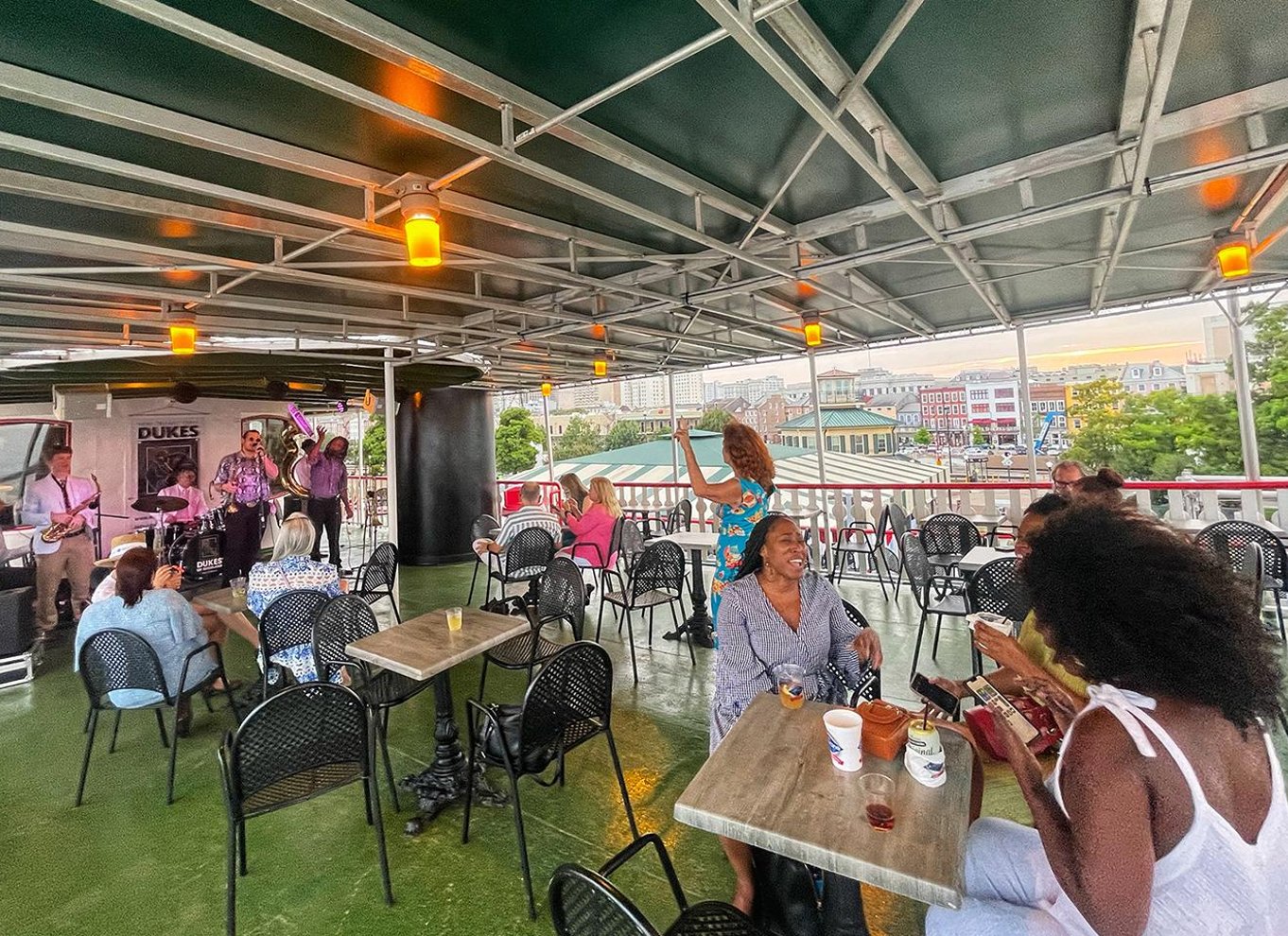 New Orleans: Aftensejlads med jazz + valgfri middag