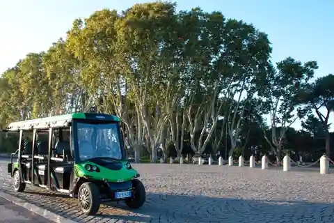 Rome: Family-Friendly Golf Cart Tour with Gelato