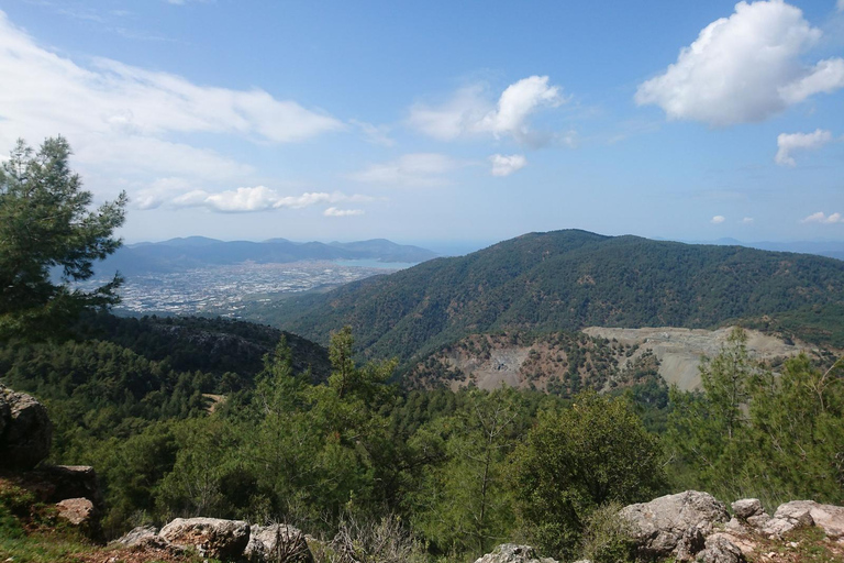 Fethiye: Yeşilüzümlü Village & Kadyanda City Tour