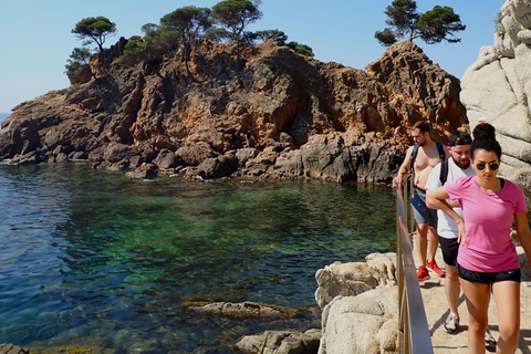 Avontuur in Barcelona: wandelen, snorkelen en springen aan de Costa Brava