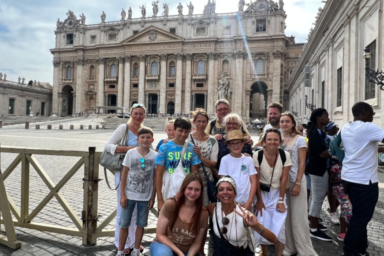 Rome: St. Peters' Basilica and the German Cemetery