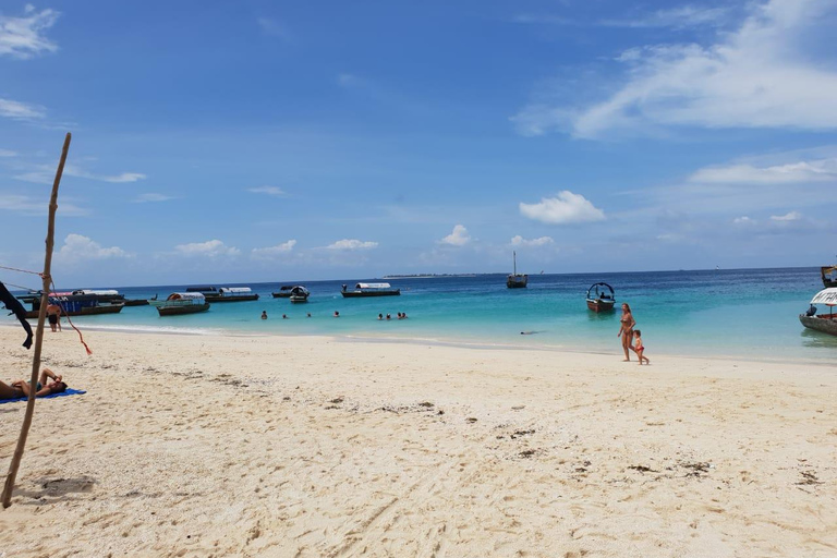 Zanzibar : Nakupenda Sandbank and Prison Island Tour & Lunch