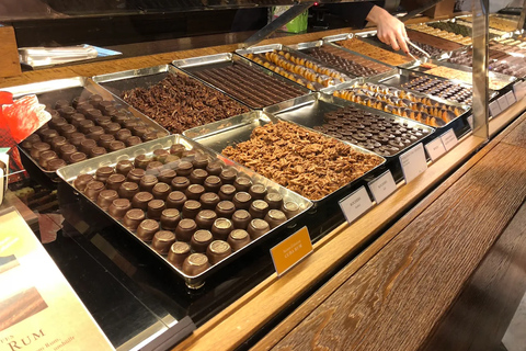 Swiss Experience: Lucerne City Tour with Chocolate TastingShared Tour