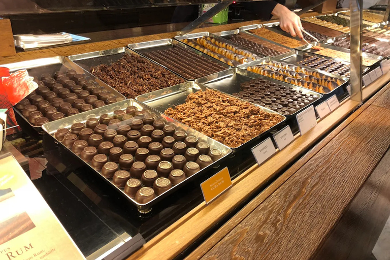 Swiss Experience: Lucerne City Tour with Chocolate TastingShared Tour