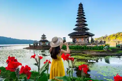 Best Northern Bali Sites with Tanah Lot Temple Tour
