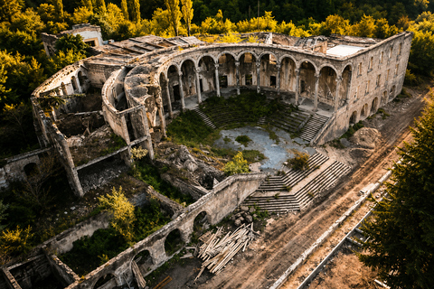 Kutaisi: Chiatura, Katskhi Pillar & Mgvimevi Tour