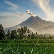 Yogyakarta: Tour with Mt. Merapi, Village & Prambanan Temple
