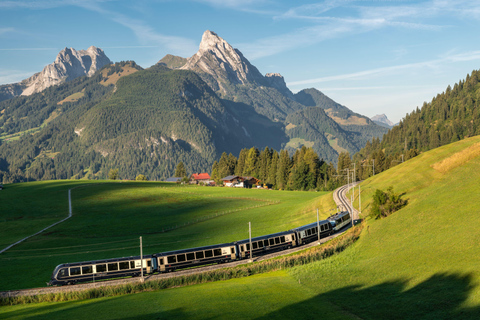 De Montreux a Interlaken: Trem panorâmico GoldenPass ExpressViagem simples de Interlaken a Montreux (1ª classe)