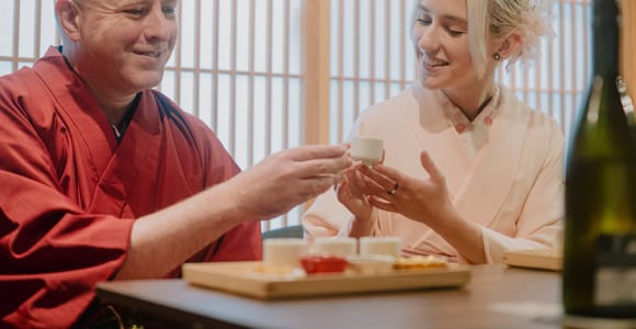 Kyoto: Seasonal Sake Tasting (near Kiyomizu Temple area)