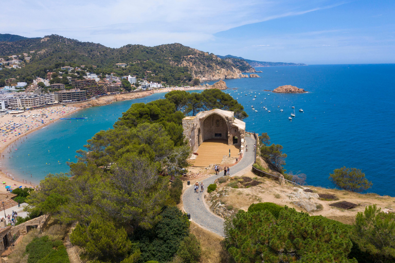 From Barcelona: Tossa de Mar Day Trip with Small Group
